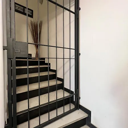 Casa Del Pozzo, 90 Mq, 2b 1b, Cozy Top-floor Ligurian Stay, No Lift, Steps From The Sea アパート