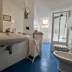 Apartament Casa Del Pozzo, 90 Mq, 2b 1b, Cozy Top-floor Ligurian Stay, No Lift, Steps From The Sea