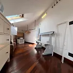Casa Del Pozzo, 90 Mq, 2b 1b, Cozy Top-floor Ligurian Stay, No Lift, Steps From The Sea Apartament